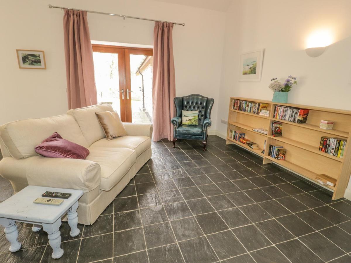 Cwt Blawd Villa Llangoed Buitenkant foto